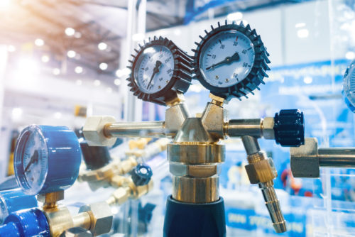 Regulators and Hoses - Edwards Holmes